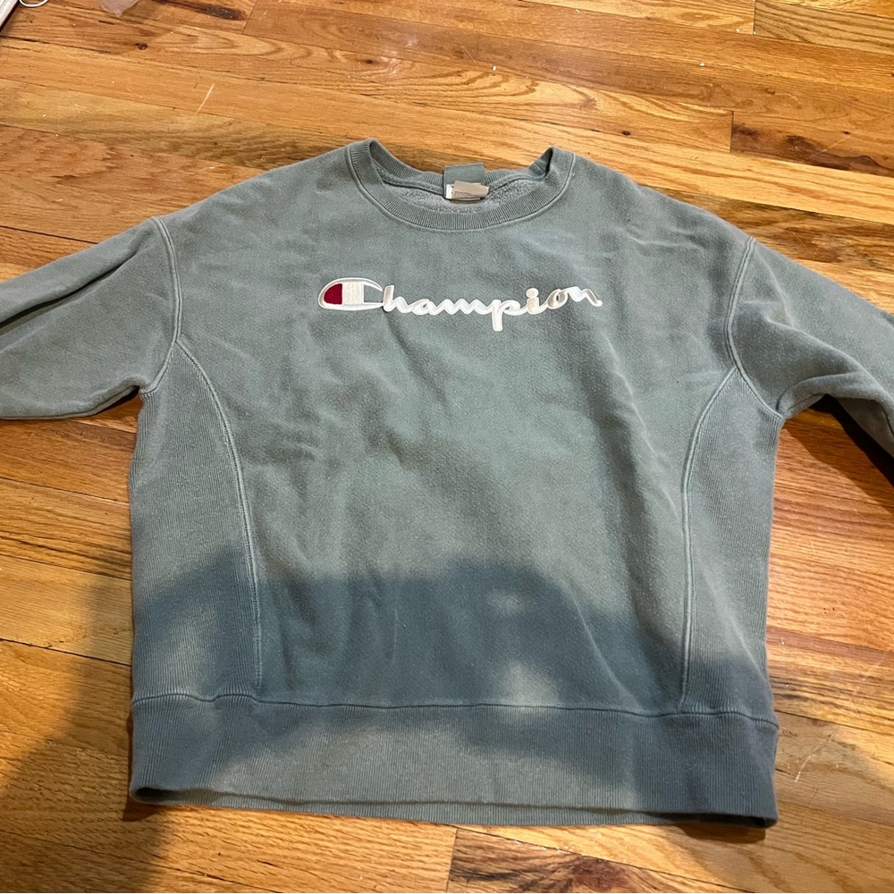 Champion sweatshirt